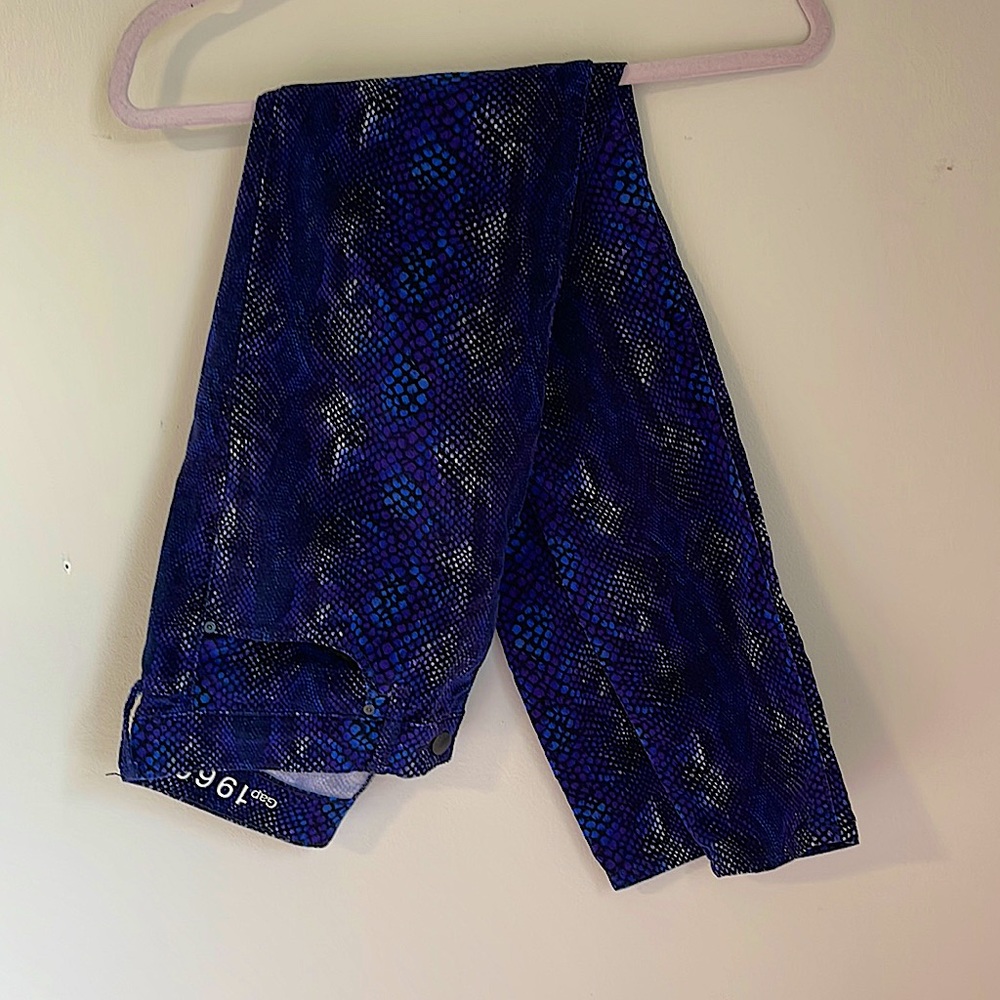Gap Corduroy legging jean  Size 27